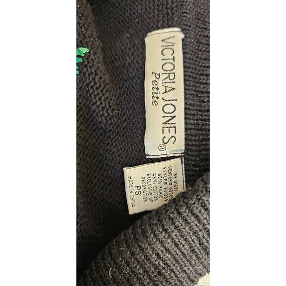 Vtg Christmas Cardigan Sweater Petite Small Victoria Jones Beaded 3D Nutcrackers - Picture 10 of 10